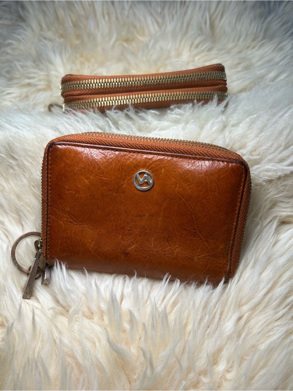 Valentina leather purse